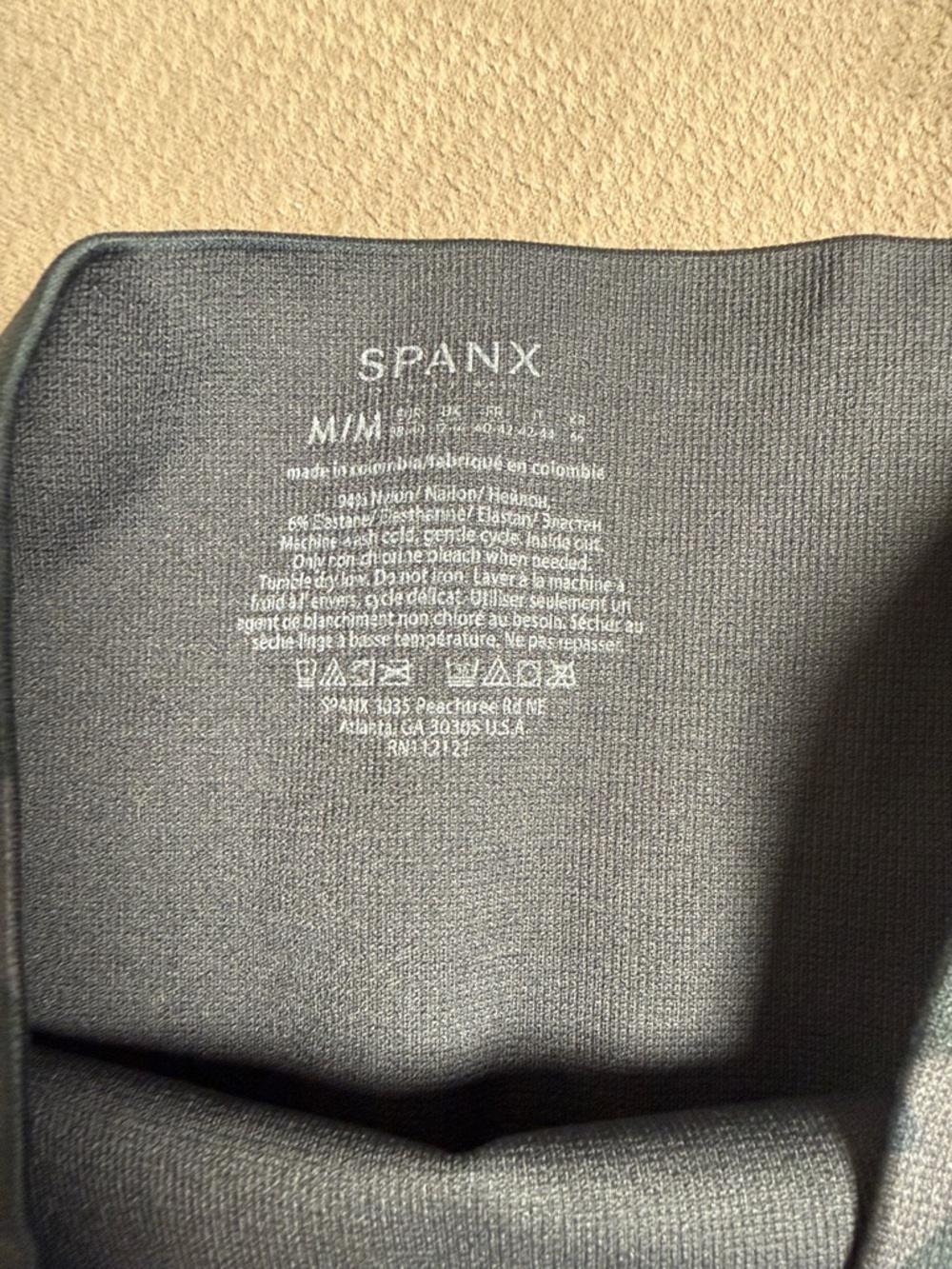 SPANX Camo Leggings in Black and Gray - Picture 3 of 4